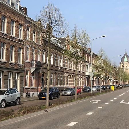 Bed and Breakfast Chez Helene Maastricht Exterior foto